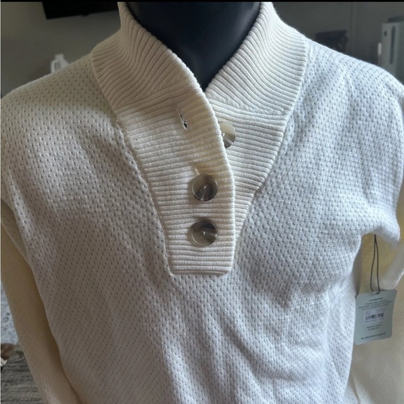 Tommy John Cream Sweater with Button Detail - Picture 5 of 7